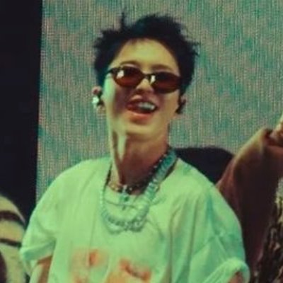 jeonghan's (omega) pimple patch | waiting for Vlll