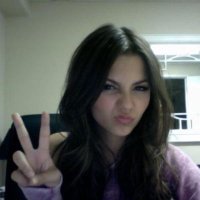 lisa 🏒🏎️ ☆