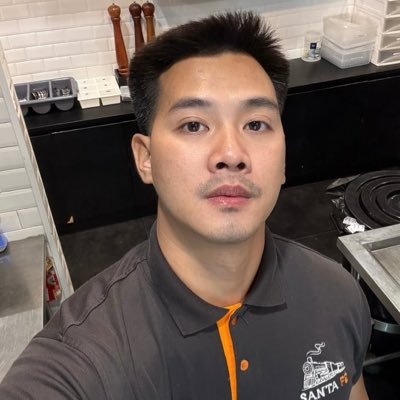 𝑯𝑨𝑹𝑹𝒀 𝑯𝑬𝑼𝑵𝑮