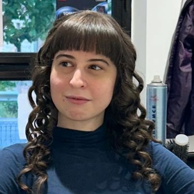 Rachele🏎 🏊‍♀️💞