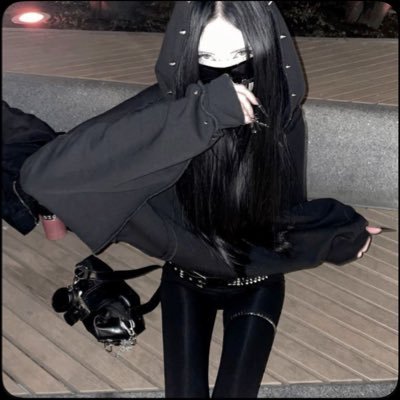 CELINE BACKUPP☭ (wurde gesperrt 🫩)