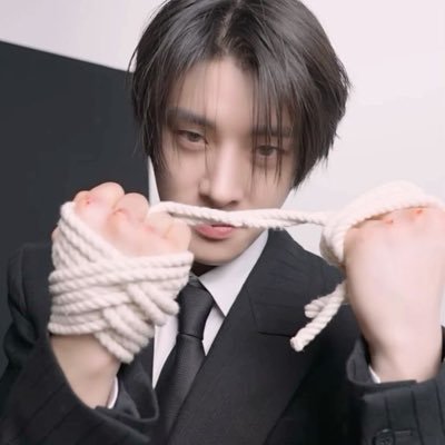 xo , ari | ENHYPEN IS 7 !