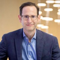 rnatthew sigeI, reocvelrng CFA.Assistant