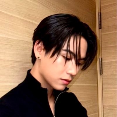 mick⭒.⋆𝑝𝑢𝑔𝑙𝑒𝑜 ❦