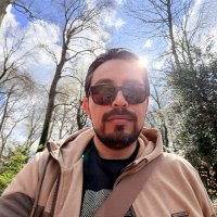 Esaú Villatoro-Tello