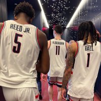 ᴄʜʀɪꜱᴛoᴘʜᴇʀ ✭