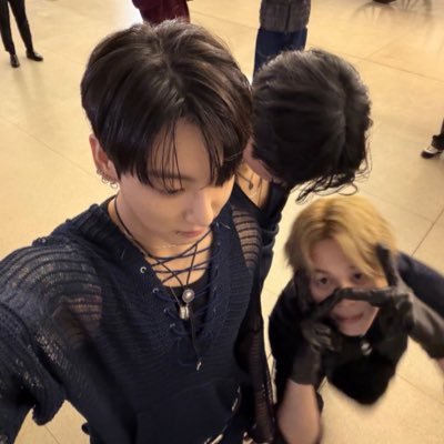 jaykay 🪭 ⋆˚࿔