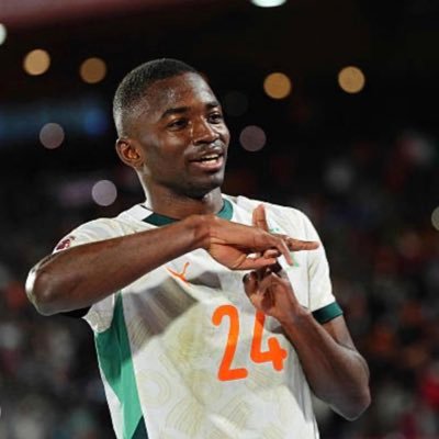 M.E.R.C.O.N.N.I.E.R 🇨🇮