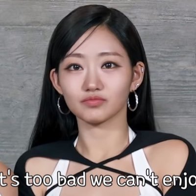 ᴡʜᴏ ɪꜱ ᴋɪᴀ || 👁️