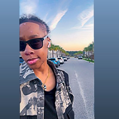 Twinn Cami The Visonarist 👩🏾‍🎨