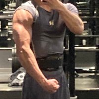 アッハイ@目指せドラえもん今はベジータ