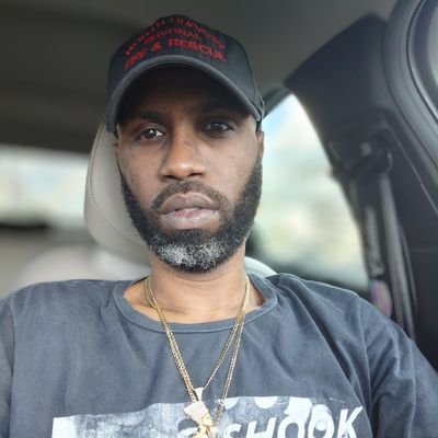 𝒯𝒽ℯ 𝒶𝒹𝓋𝒶𝓃𝓉𝒶𝓰ℯ 𝒾𝓈 𝓂𝒾𝓃ℯ.