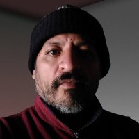 Ernesto Jesús H. L.