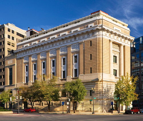 Women in the Arts (NMWA)