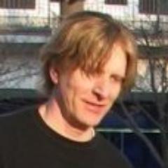 Dan Cooper-Kamodsky 💙💛