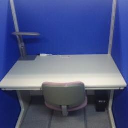 【池袋時間制自習室】自習空間シリウス