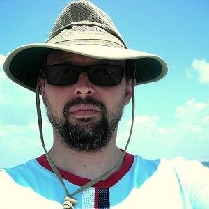 Roberto 🐺🌕🔴