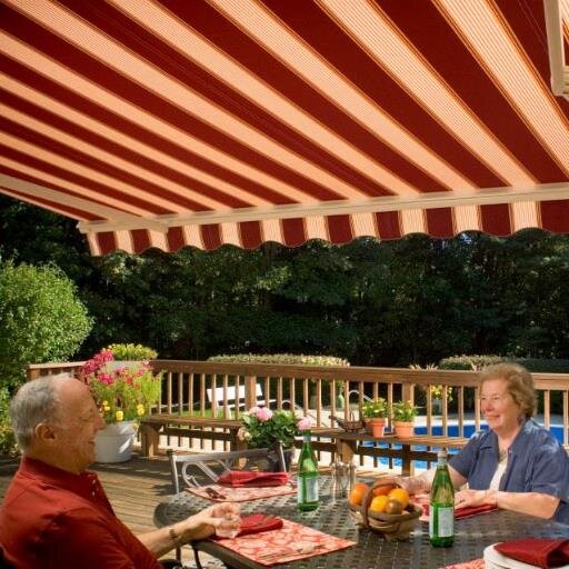 Awnings on the Side/Blinds & Shades