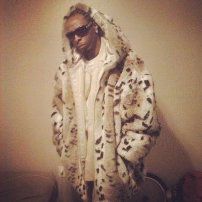 MONEY. OVER.EVERYTHING#M.O.E