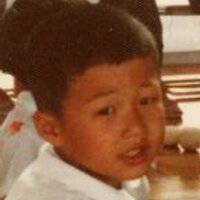 ひらやま けんぞう