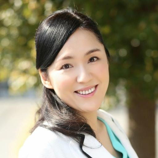 マーケッター 牛窪恵 立教大学大学院 客員教授