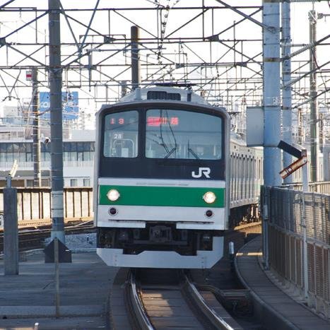 205系ハエ28編成bot