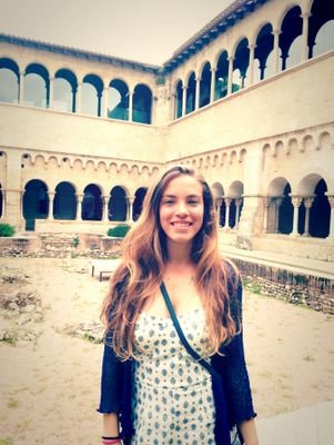 Andrea Vicedo🎗️