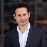 James Preece ∣ Dating Coach & Dating Expert