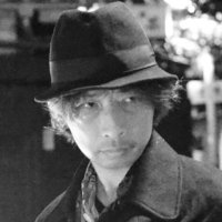 野崎淳之介 毎週月曜・金曜 AM8時〜11時「KOMAE AM」生放送パーソナリティ@コマラジ