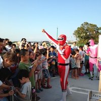 アラウンジャースーパーレッド滋賀支部長(泡柱)