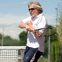 Phil Reynolds🇬🇧