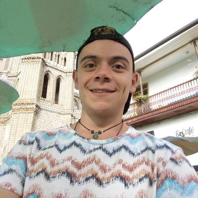 Andrés Lenis Guerrero