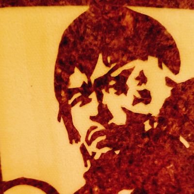 地味～(じみー♪)