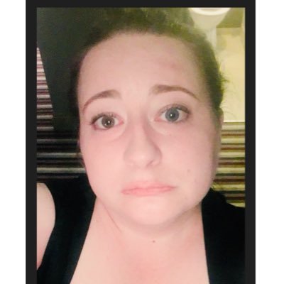 🦦Esther Baker 🦦