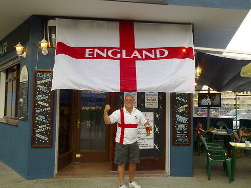 Glenn Davies🏴󠁧󠁢󠁥󠁮󠁧󠁿🦁🦁🦁🏴󠁧󠁢󠁥󠁮󠁧󠁿